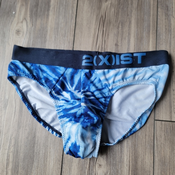2xist Brief - Size Small - Picture 1 of 2